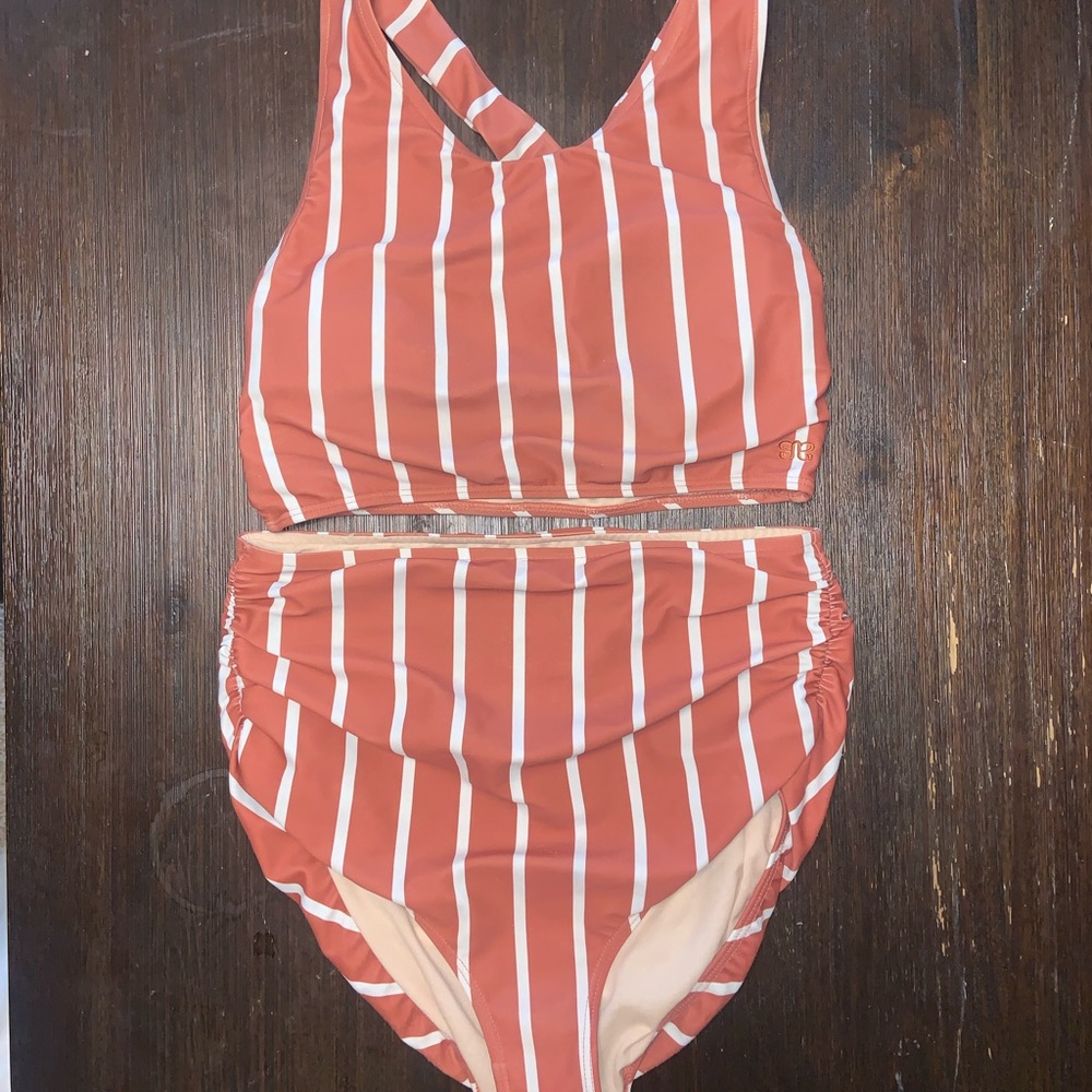 Albion Sydney Game Changer Top & Ruched High Waisted Bottoms